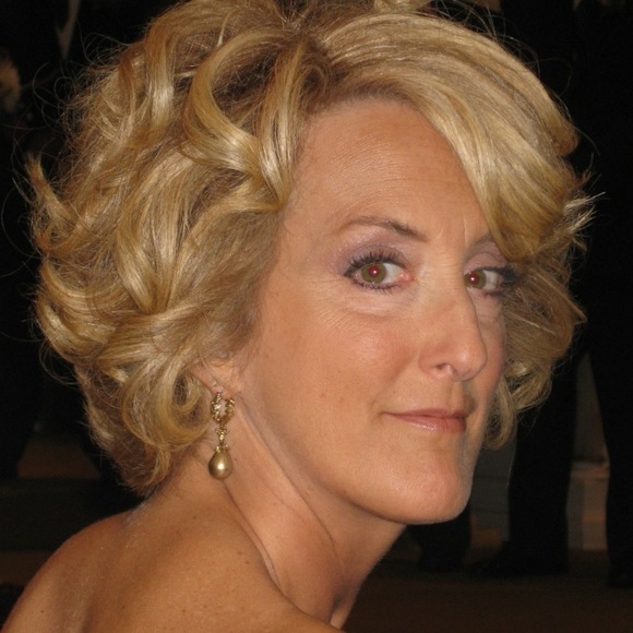 Meet your Posher, Gerardine - Picture 1 of 1